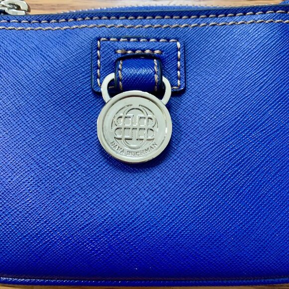 DANA BUCHMAN Blue Zip Wallet Purse Metal - Crossbody Strap - Logo Pendant EUC - Picture 3 of 7